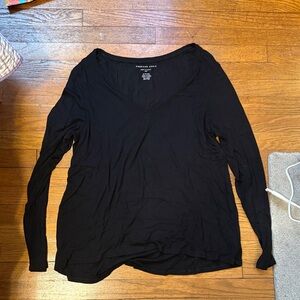 American Eagle Outfitters Black V-Neck Long Sleeve Top